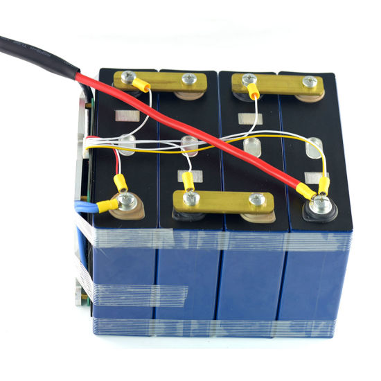 Batteries solaires LiFePO4 de stockage à long cycle rechargeable en gros d&#39;usine 96V 90ah 120ah